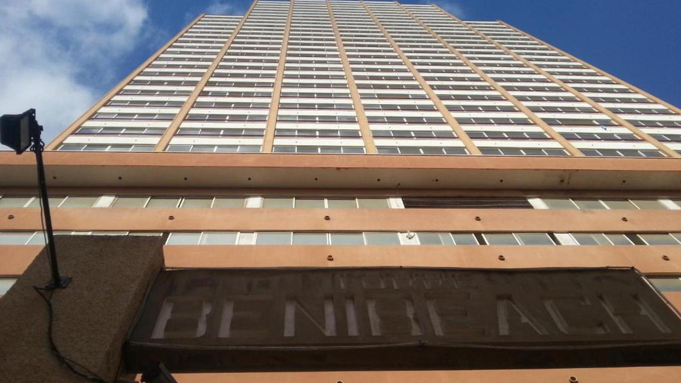 Apartamentos Beni-Beach